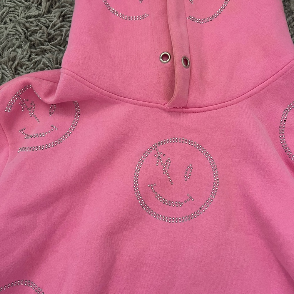 RARE Retrovert Pink Smiley Rhinestone Sweatshirt - Picture 3 of 3